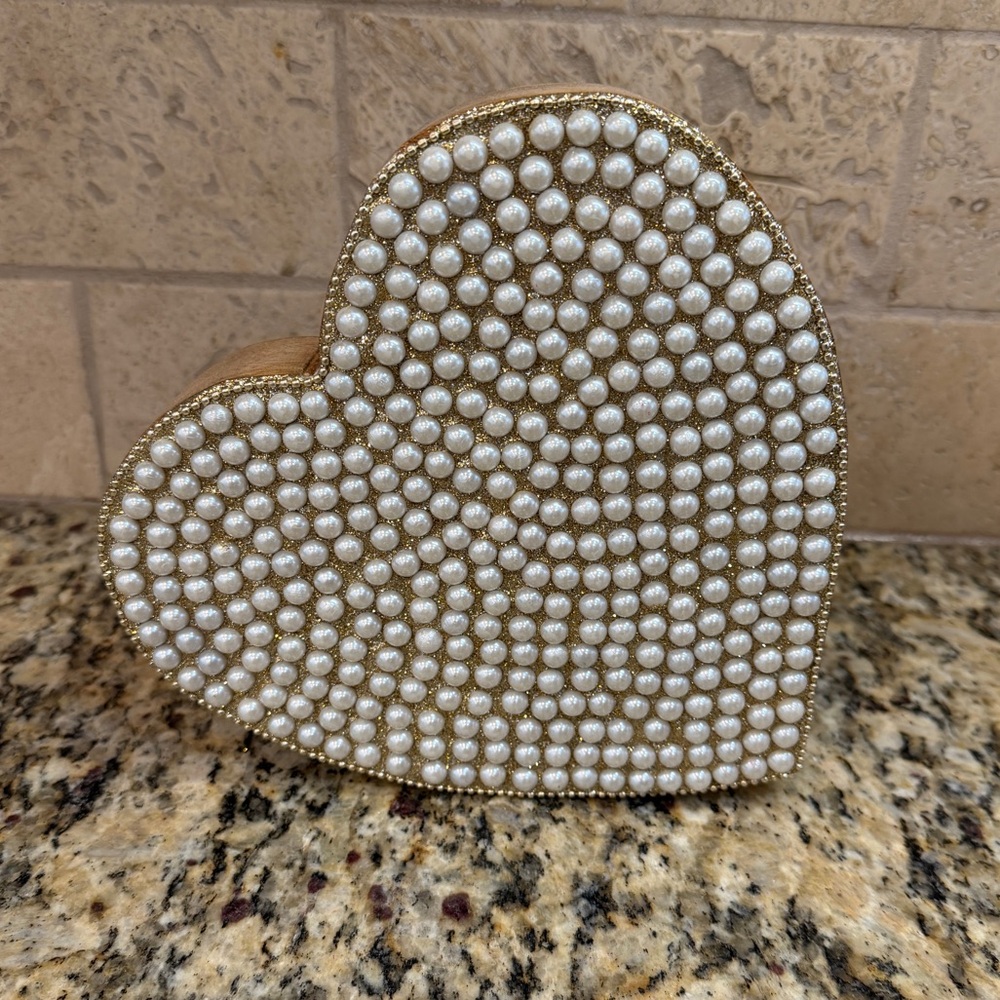 Valentine's Day Decor - Wood Heart